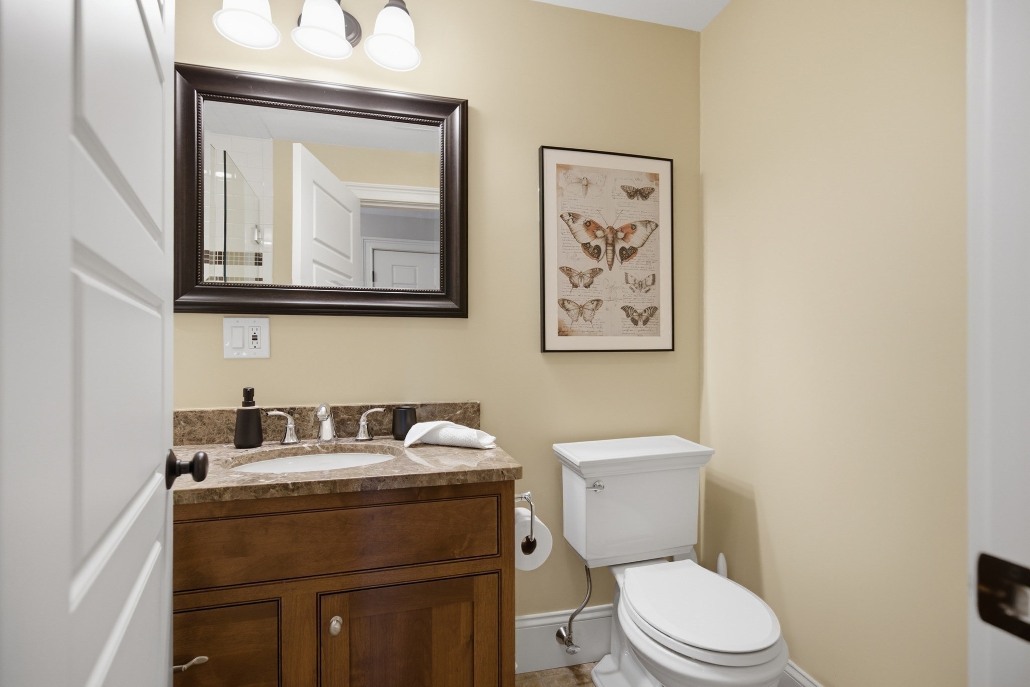 149a Bishop Allen Drive # A Property Photo 28