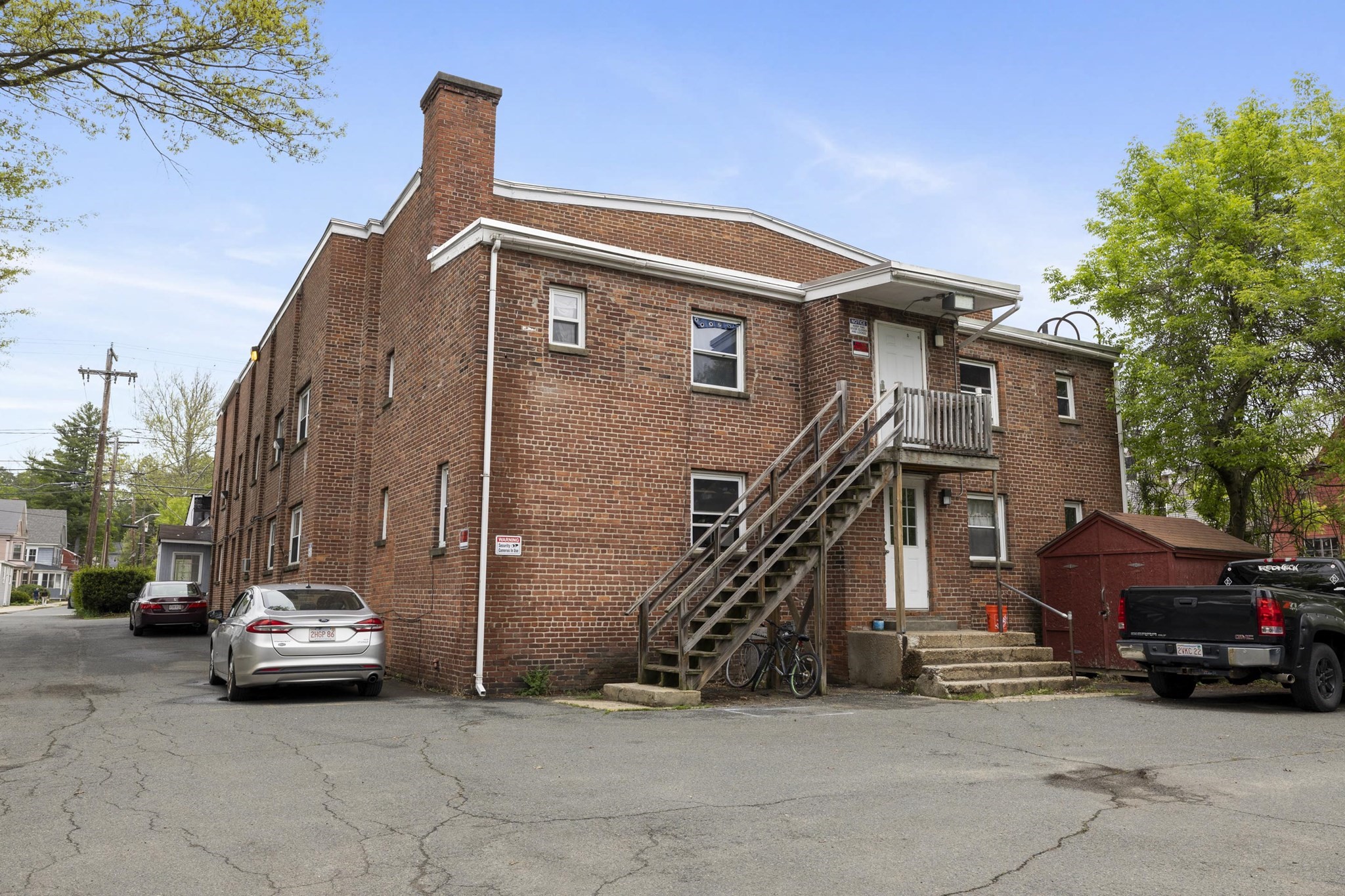 50 E Main St Property Photo 3