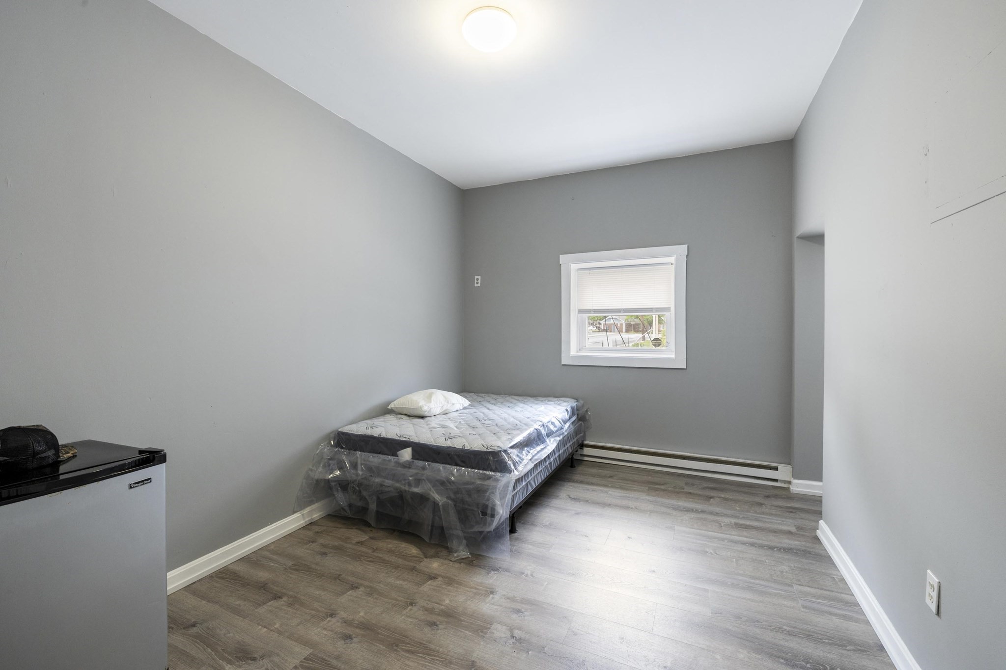 50 E Main St Property Photo 4