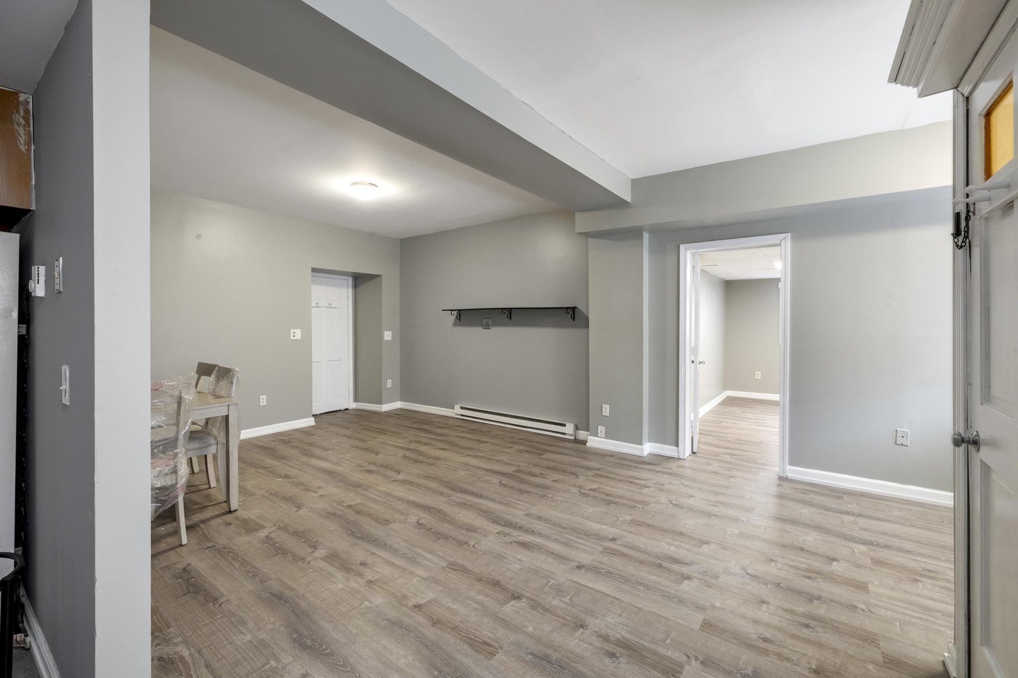 50 E Main St Property Photo 12