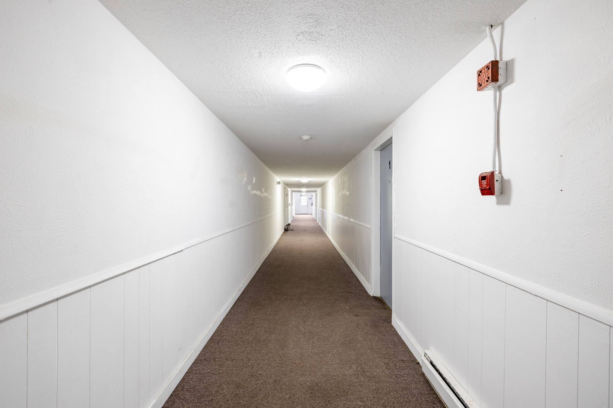 50 E Main St Property Photo 16