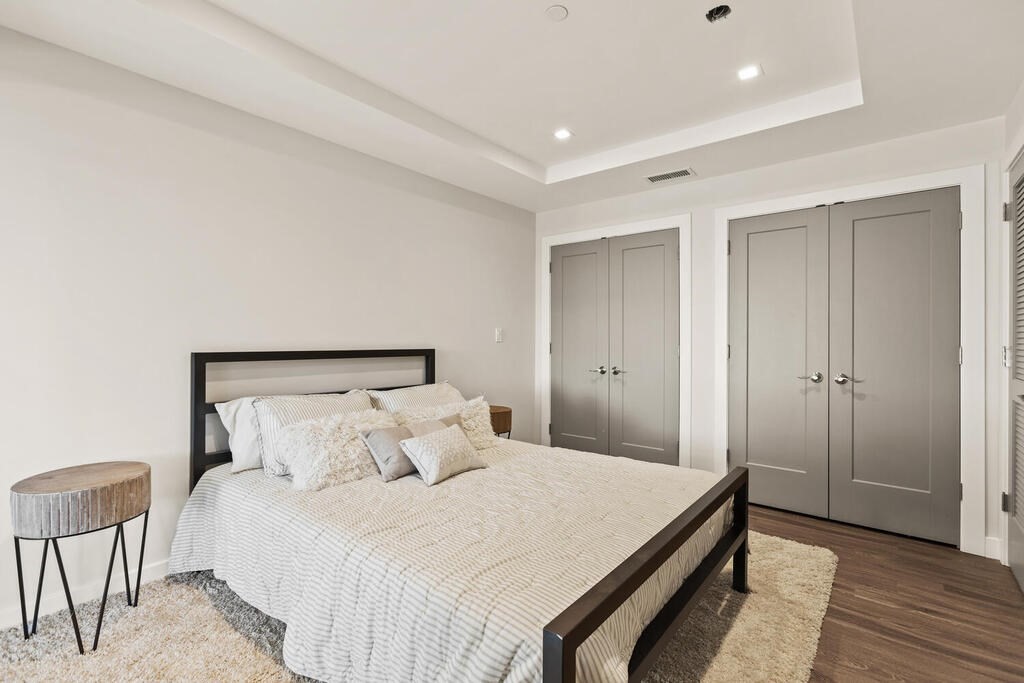 30 Collins Avenue # 000 Property Photo 22