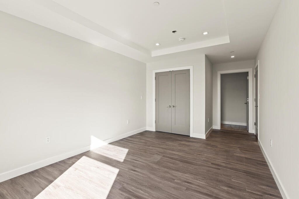 30 Collins Avenue # 000 Property Photo 27