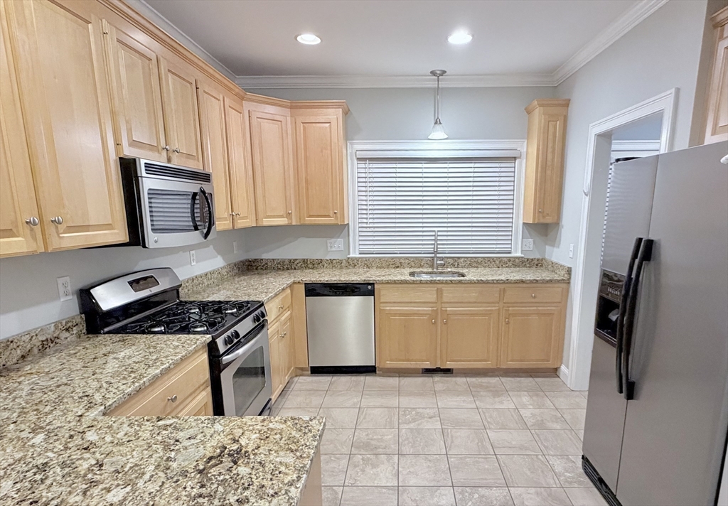 45 Meetinghouse Rd # 45 Property Photo 4