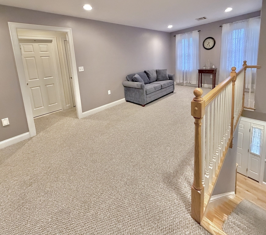 45 Meetinghouse Rd # 45 Property Photo 6