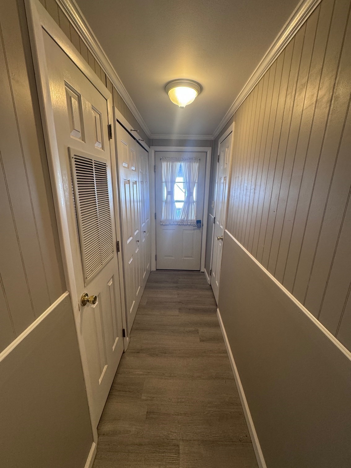 3 Round Table Rd Property Photo 17