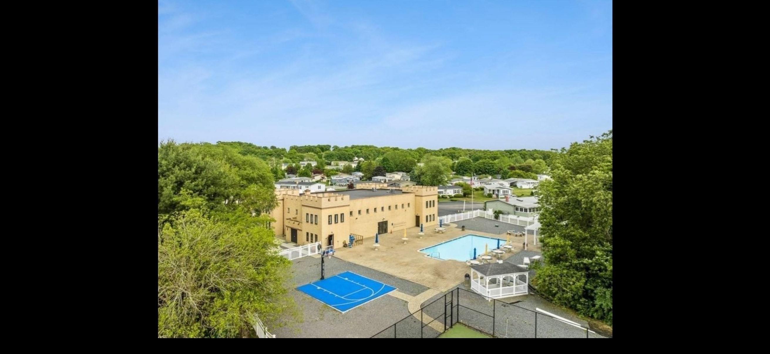 3 Round Table Rd Property Photo 22