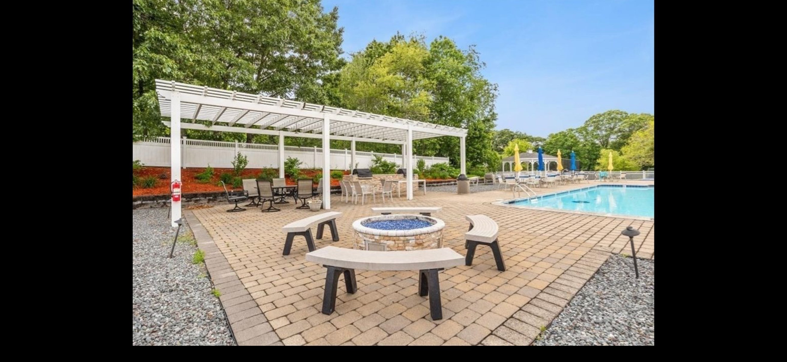 3 Round Table Rd Property Photo 26