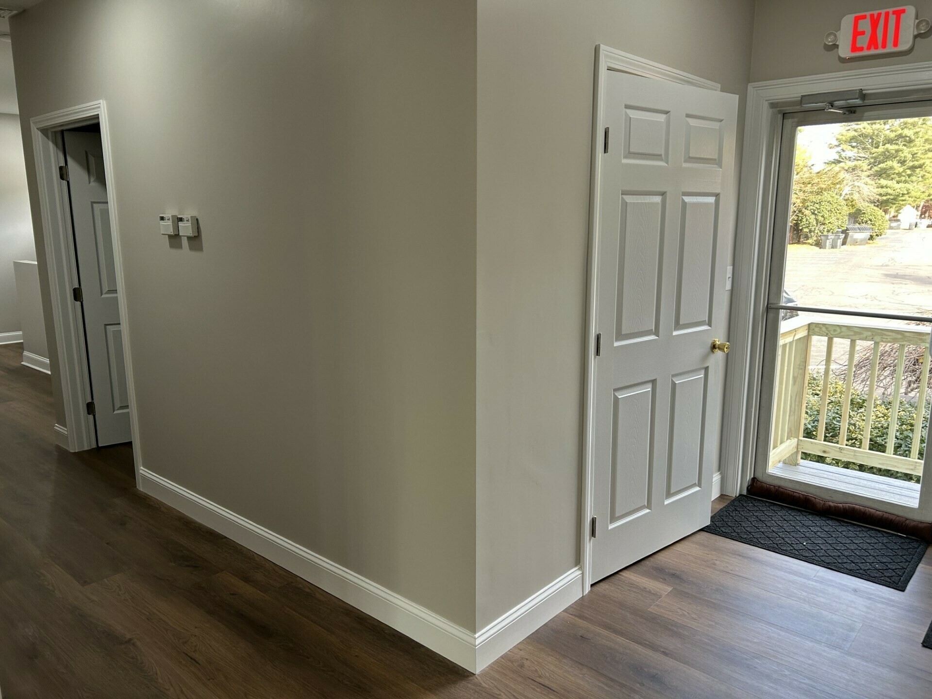 988 Plain St Property Photo 20