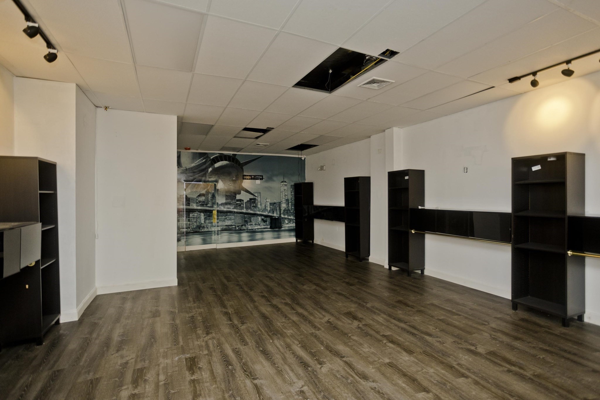184 Worthington Street Property Photo 6