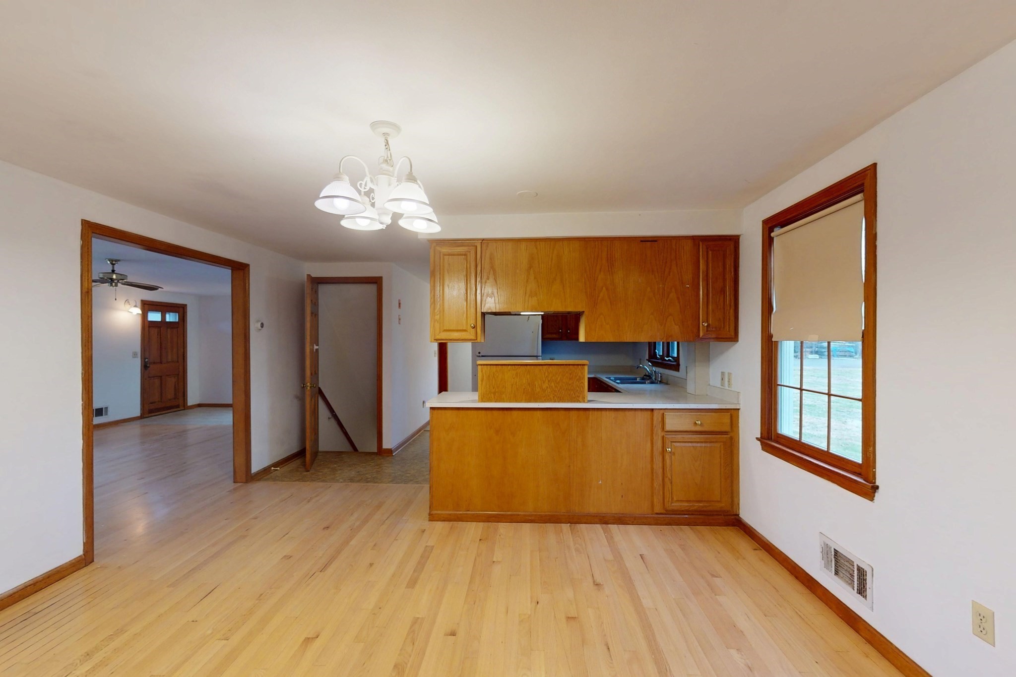 10 Depot Rd Property Photo 4