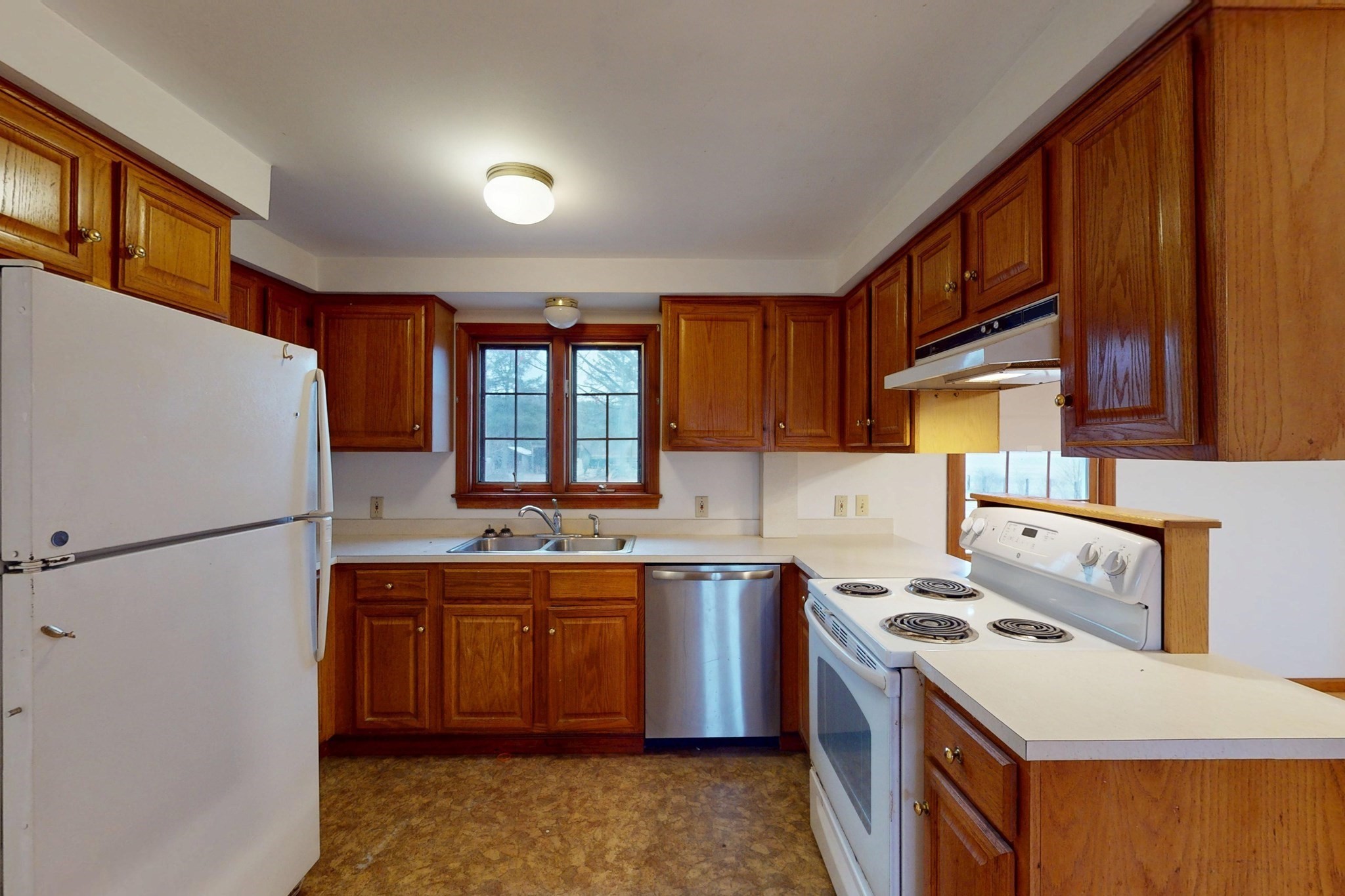 10 Depot Rd Property Photo 7