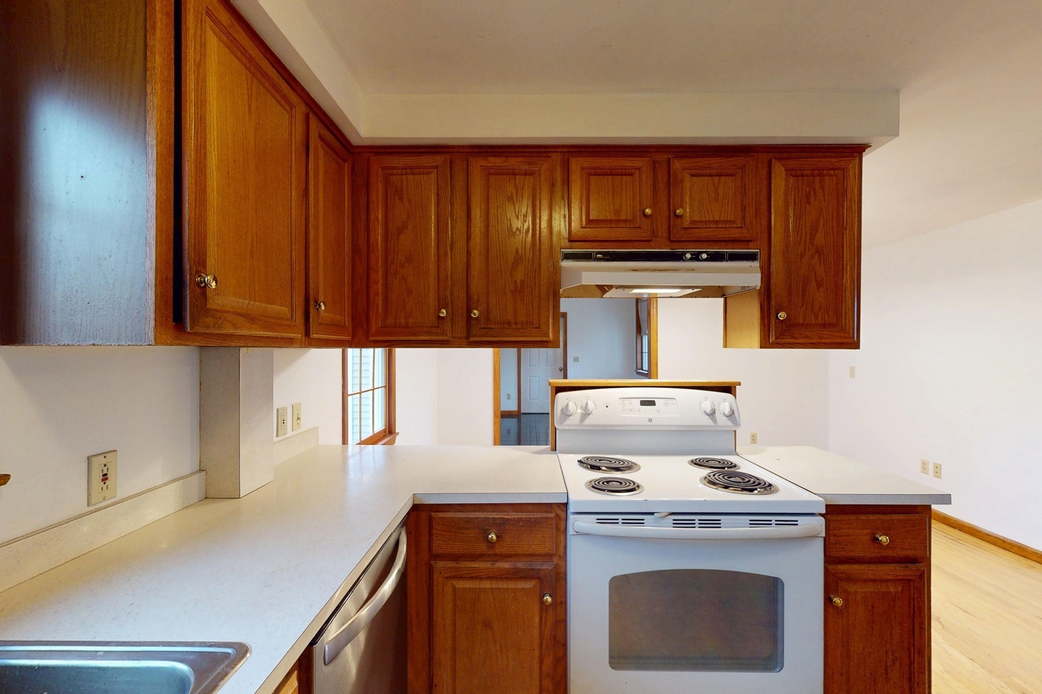 10 Depot Rd Property Photo 8