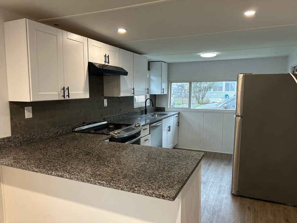 50 Mustang Ave Property Photo 1