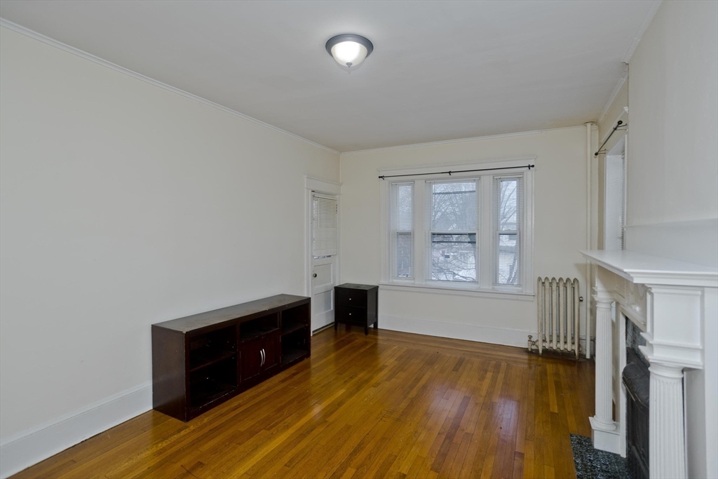 228 Belmont Ave Property Photo 14