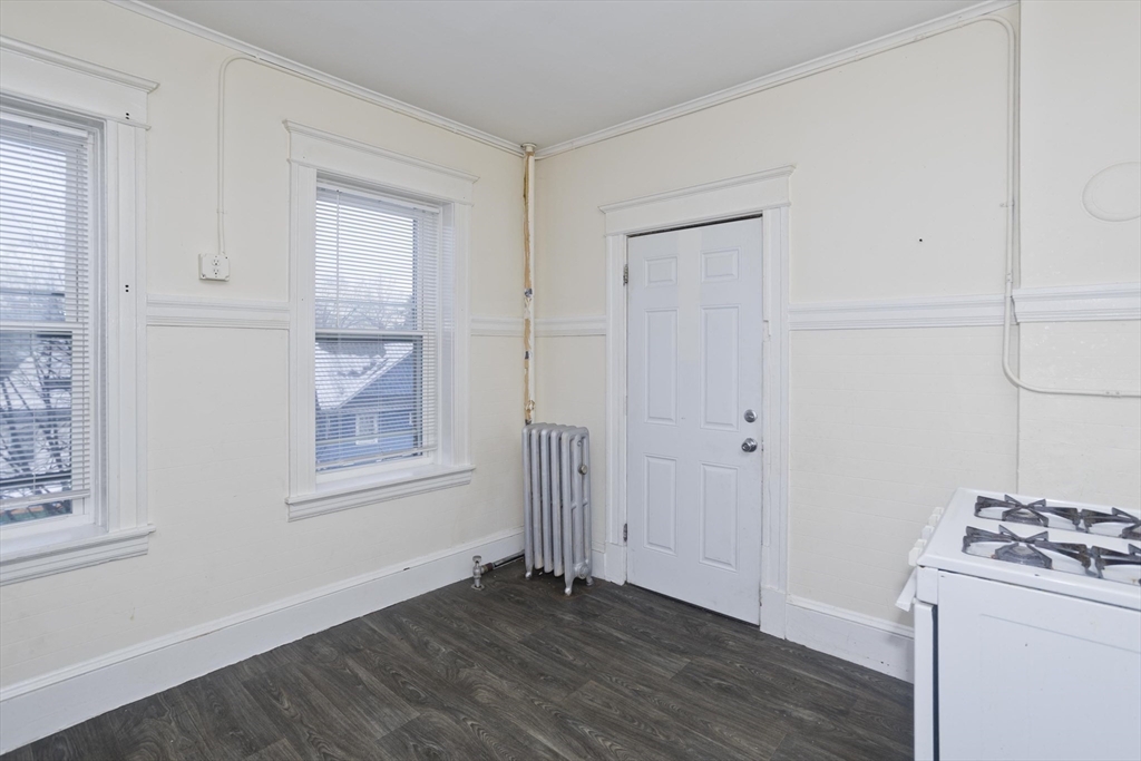 228 Belmont Ave Property Photo 18