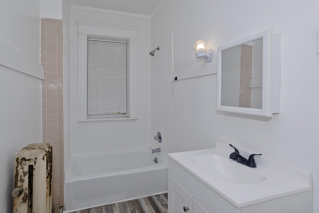 228 Belmont Ave Property Photo 20