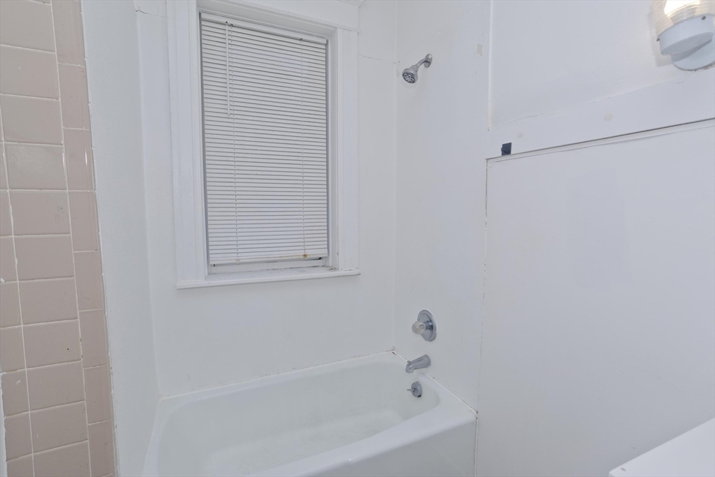228 Belmont Ave Property Photo 21