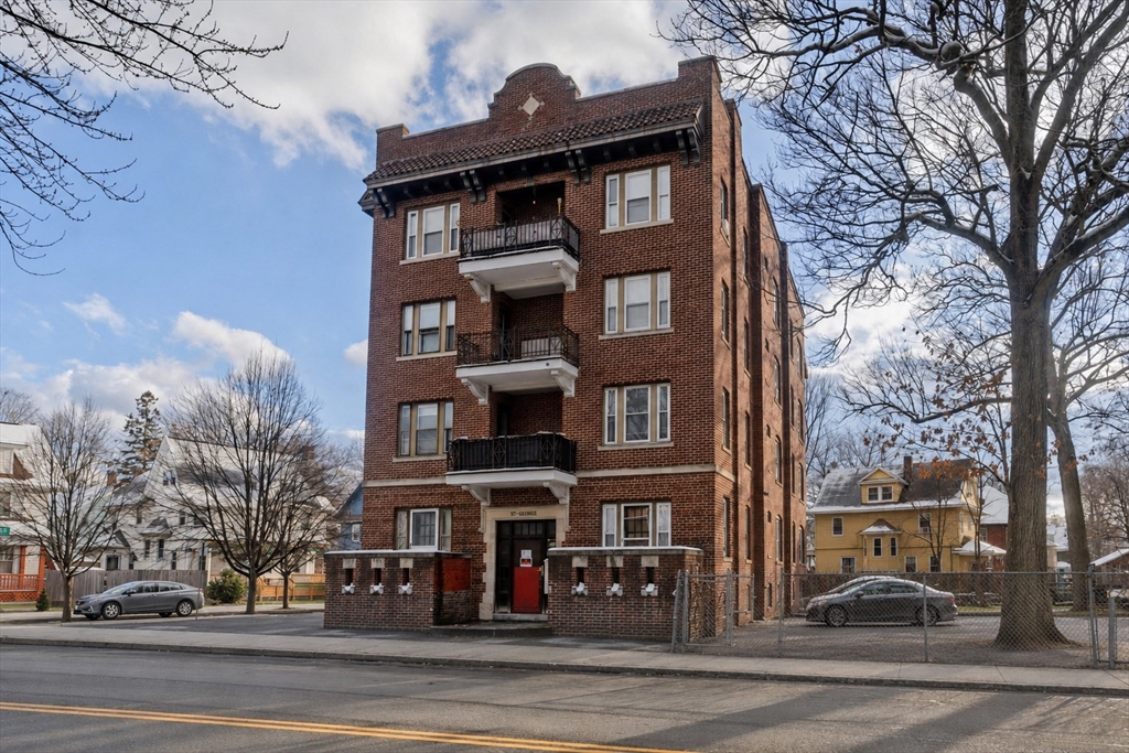 228 Belmont Ave Property Photo 41
