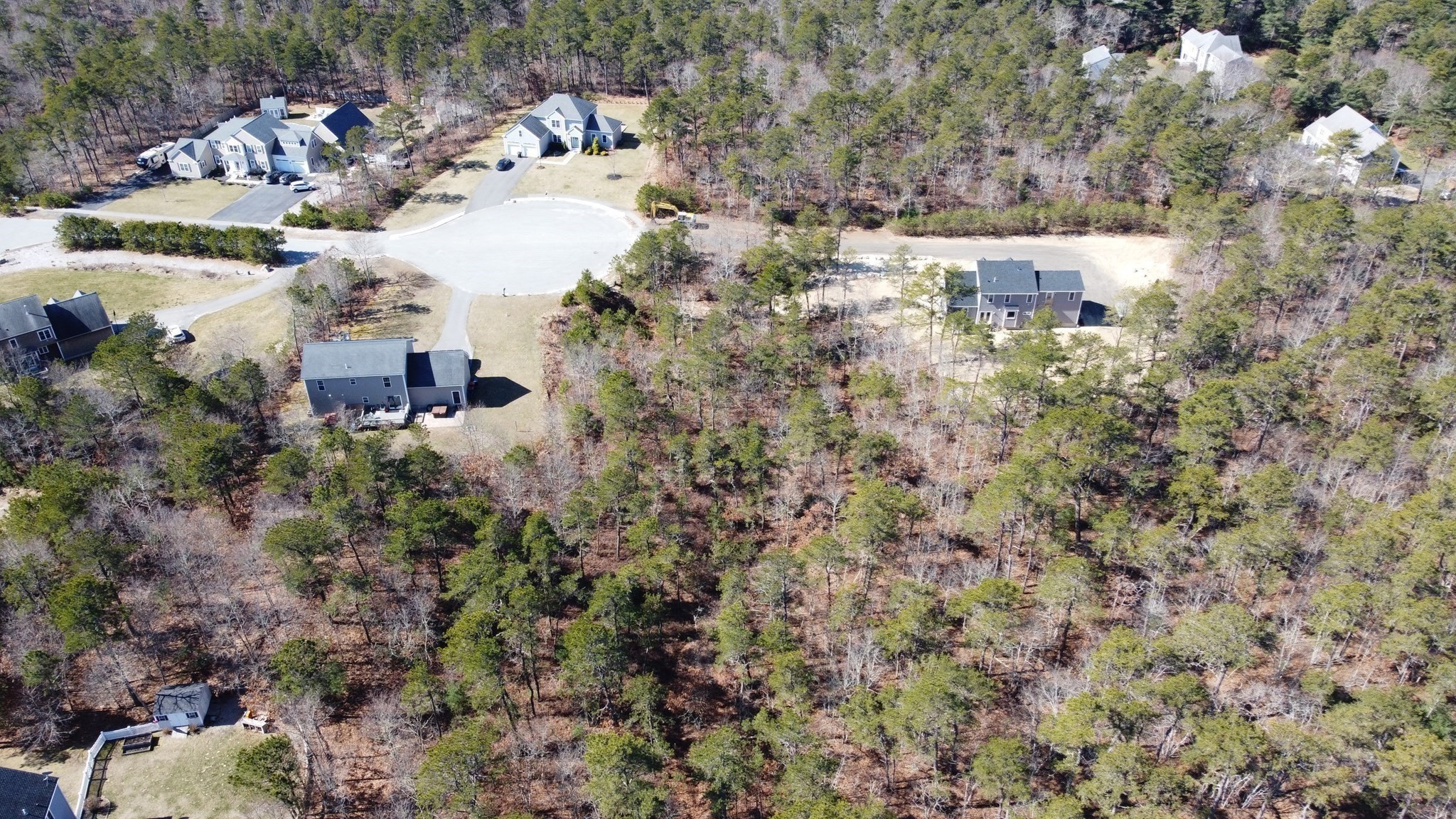 17-011 Seabiscuit Drive Property Photo 3