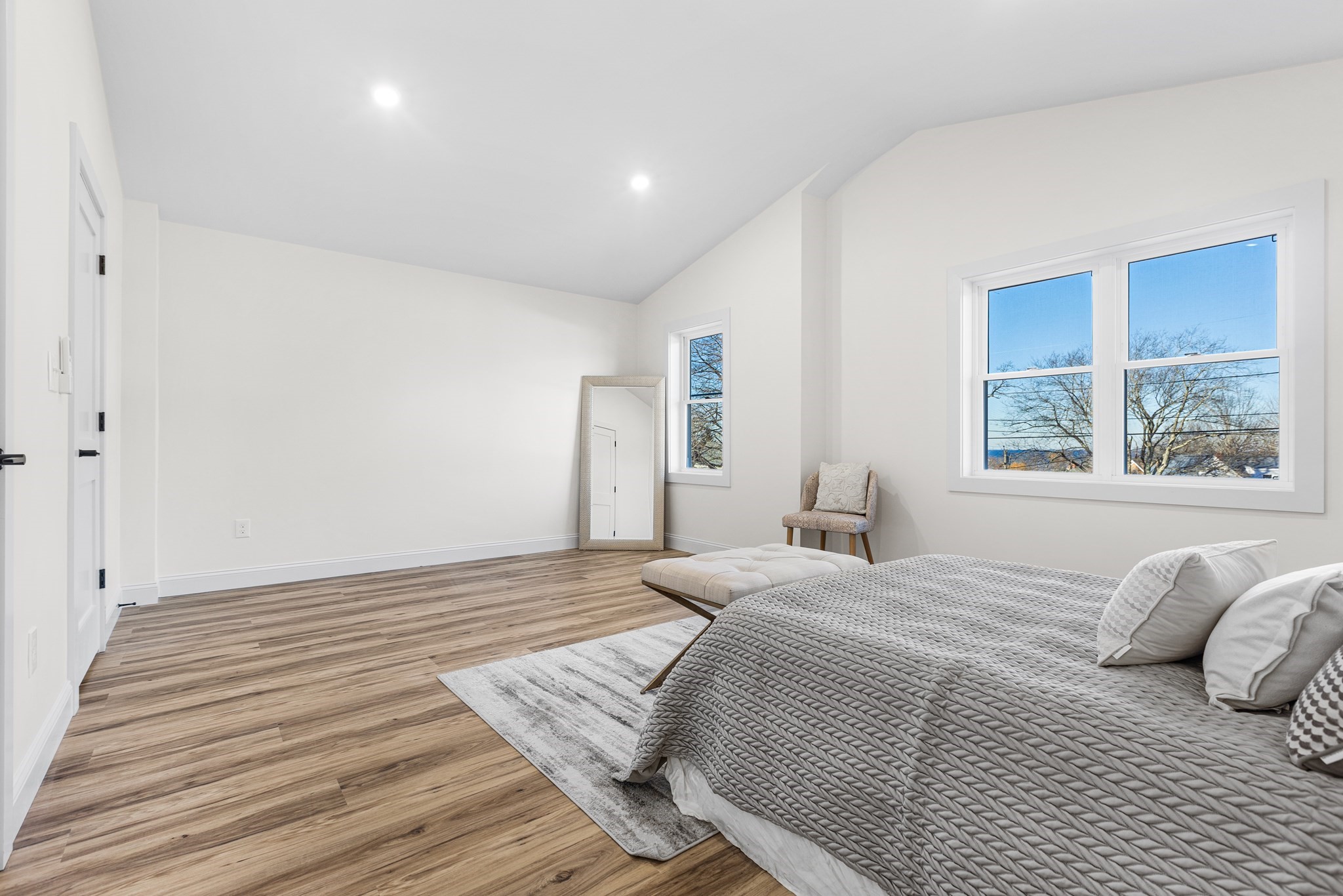 43 High St # B Property Photo 13