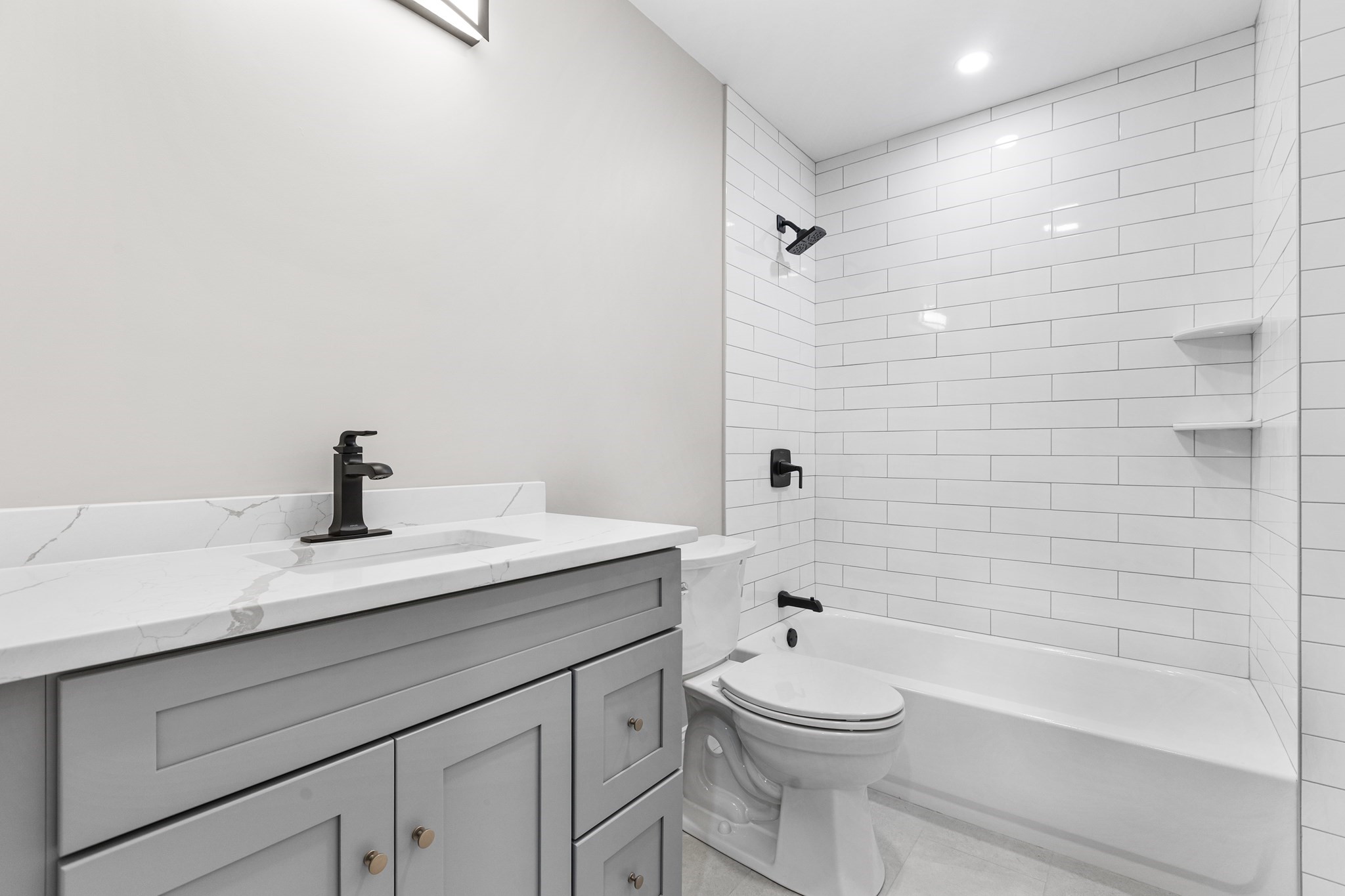 43 High St # B Property Photo 16