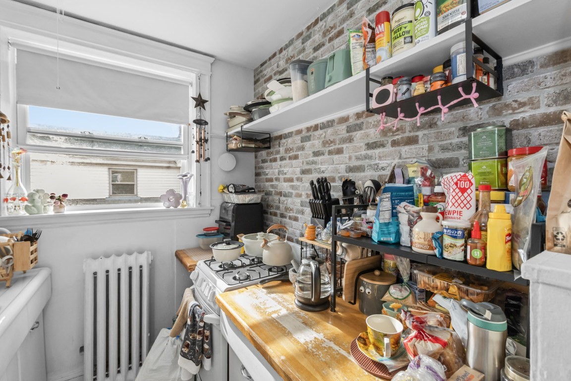 48 Tremont Street Property Photo 8