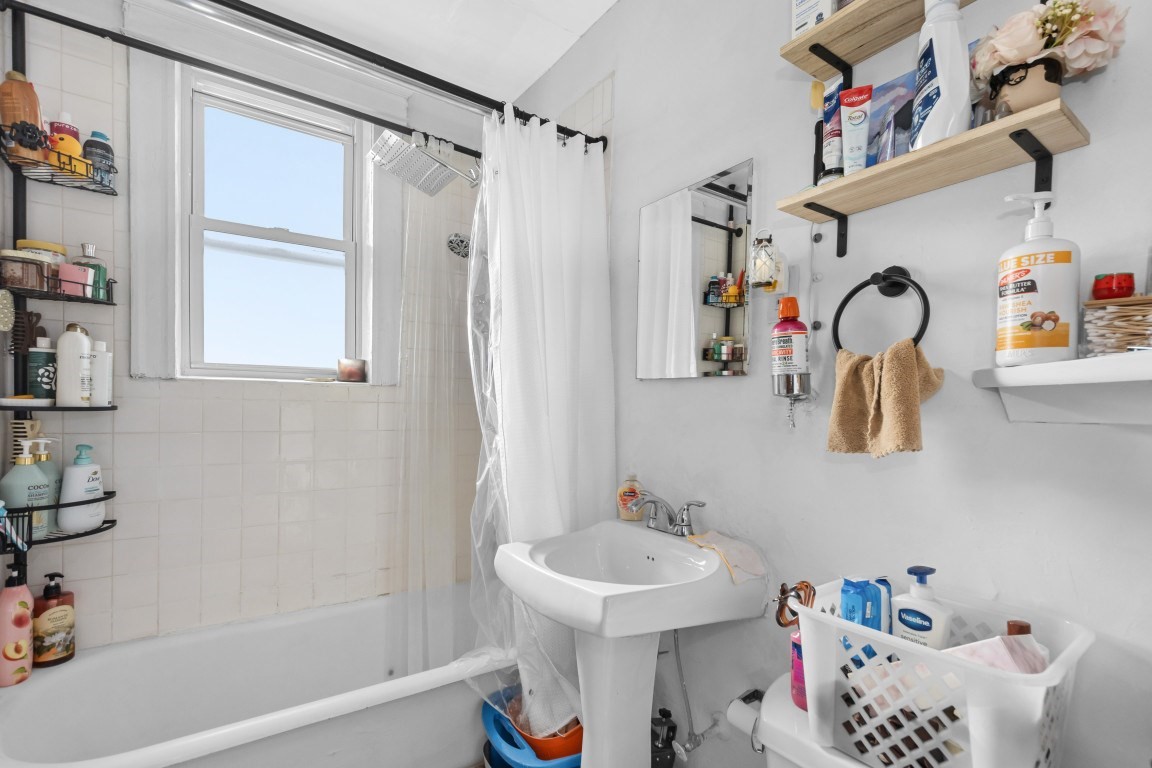 48 Tremont Street Property Photo 16