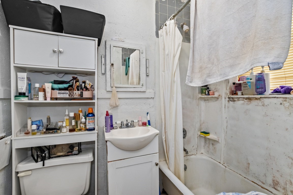 48 Tremont Street Property Photo 31