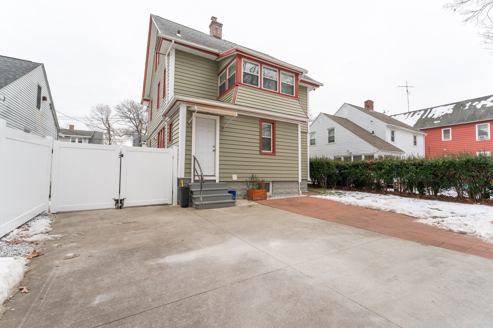 58 Appleton St Property Photo 18