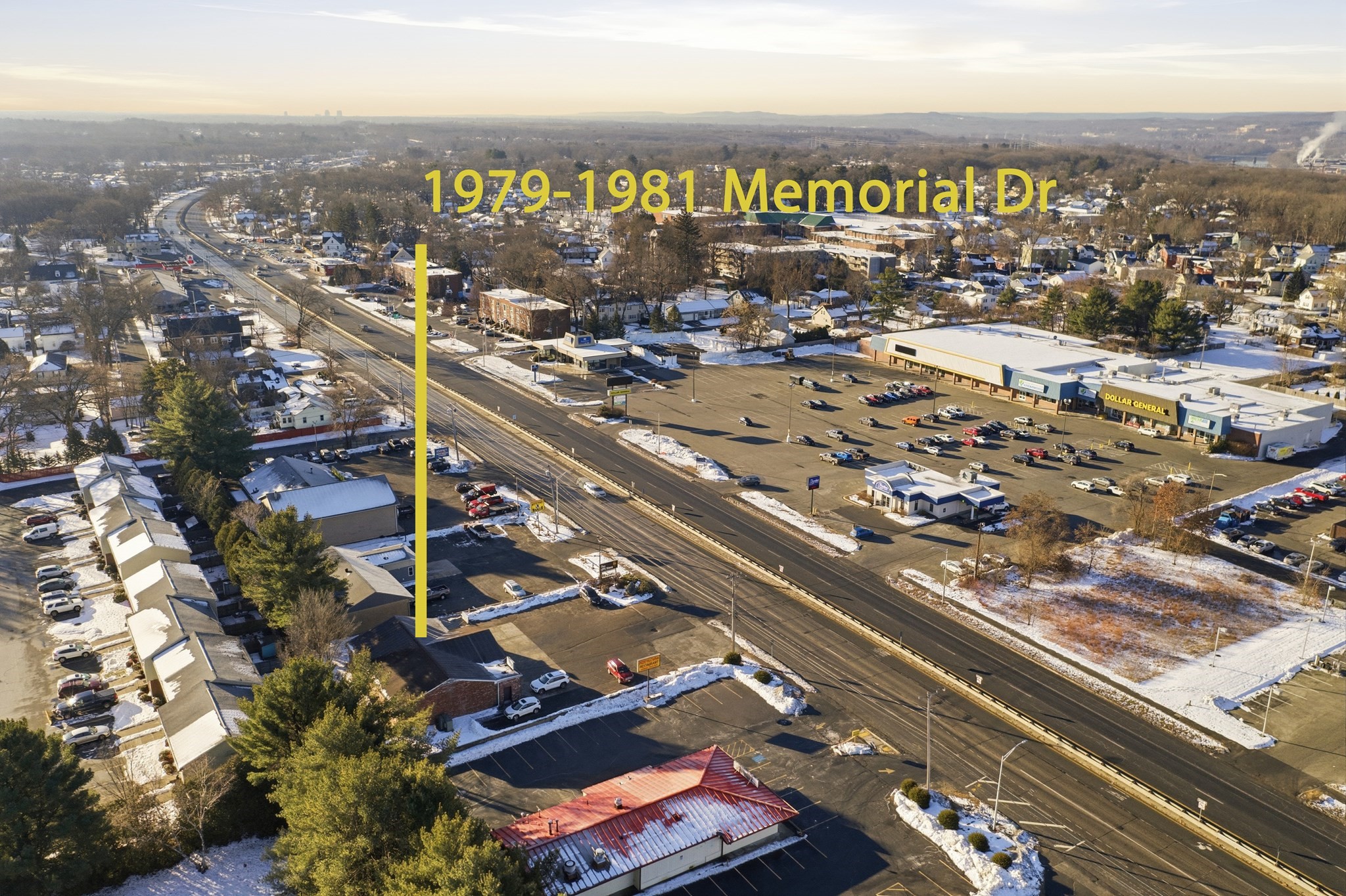 1979-1981 Memorial Dr Property Photo 14