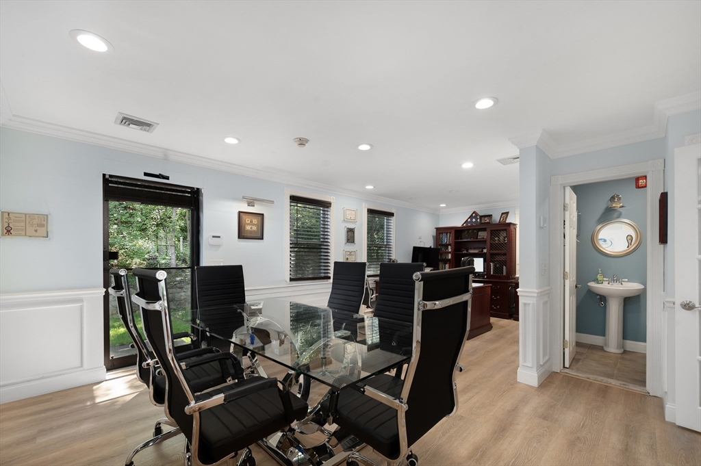 15 Thomas St Property Photo 9