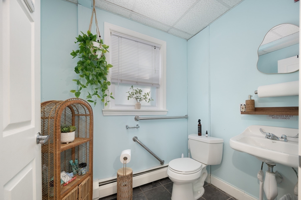 15 Thomas St Property Photo 23