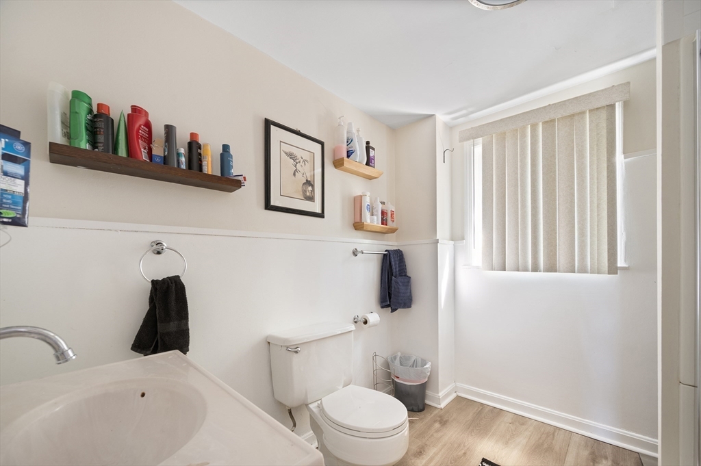 15 Thomas St Property Photo 36