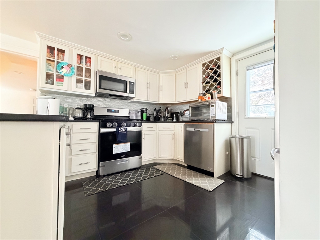 12 Danforth St Property Photo 7
