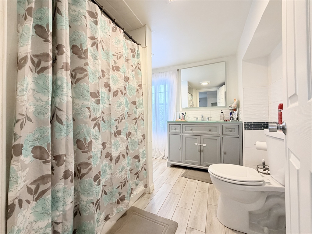 12 Danforth St Property Photo 10