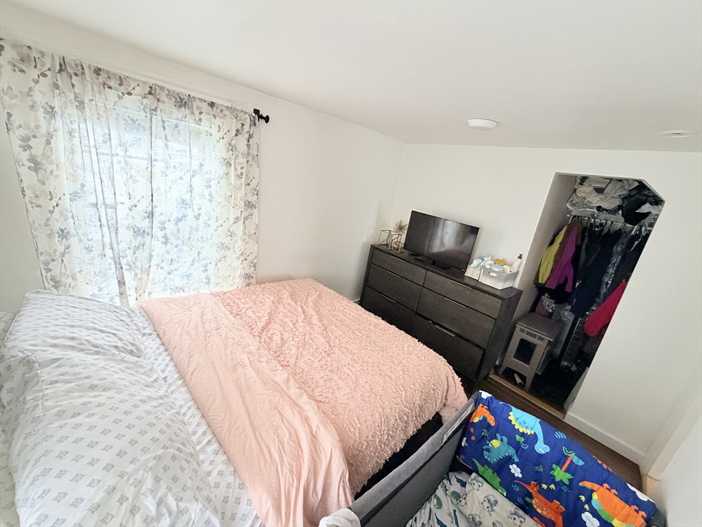 12 Danforth St Property Photo 12