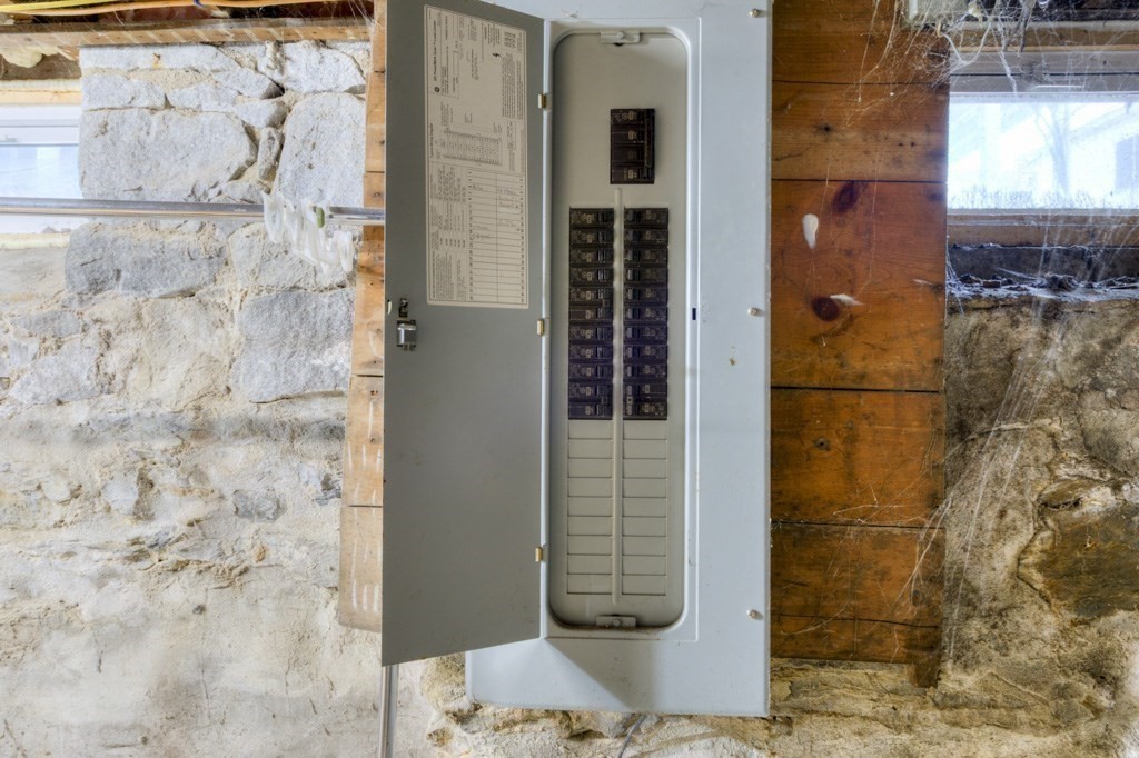 60 Fruit Street Property Photo 16