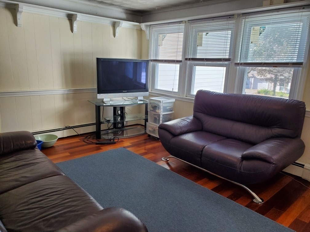 1696 Liberty St Property Photo 10