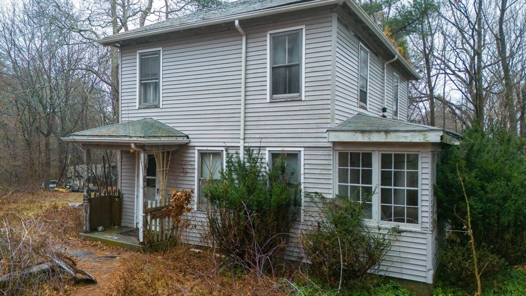 75 School Street Property Photo 1