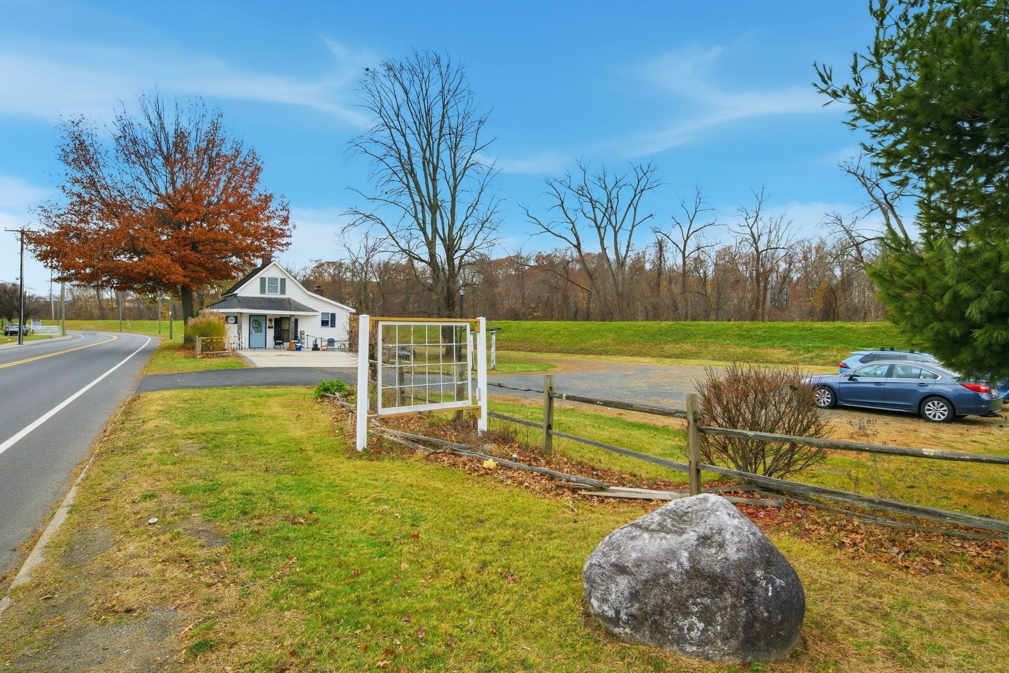 148 River St Property Photo 4