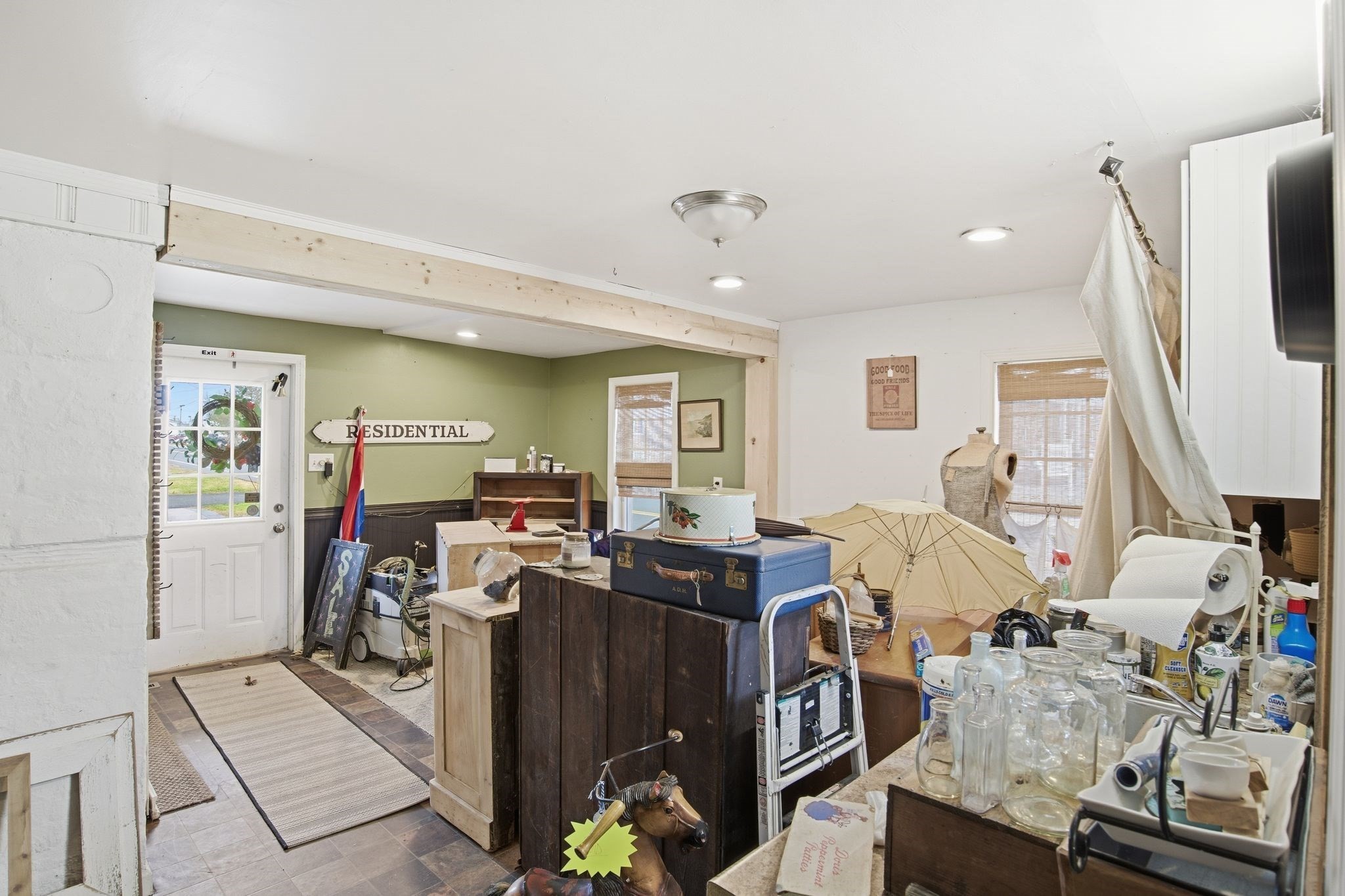 148 River St Property Photo 13