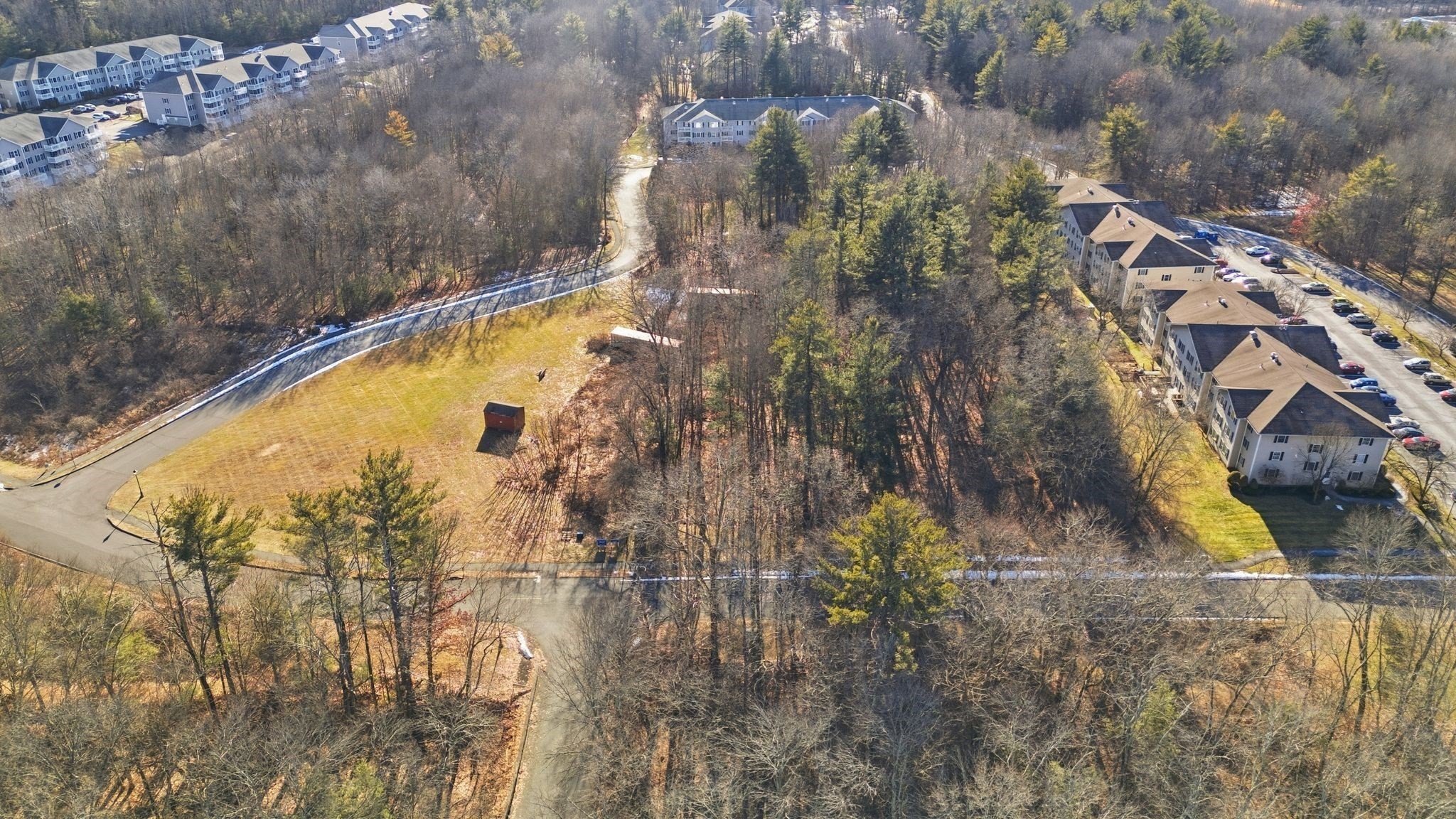 30 Greenleaves Dr Property Photo 6