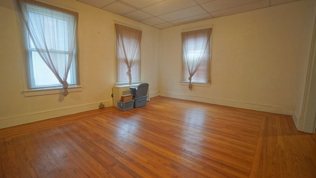 49 Upland St Property Photo 7
