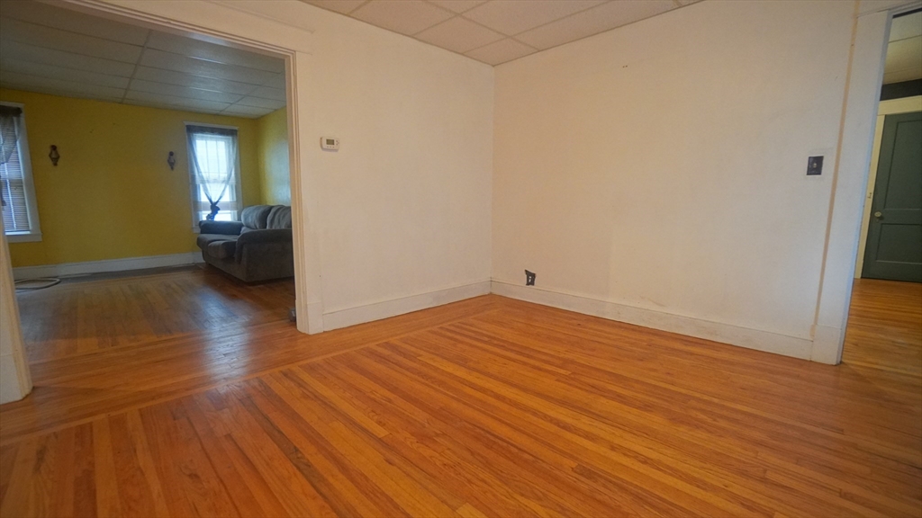 49 Upland St Property Photo 8