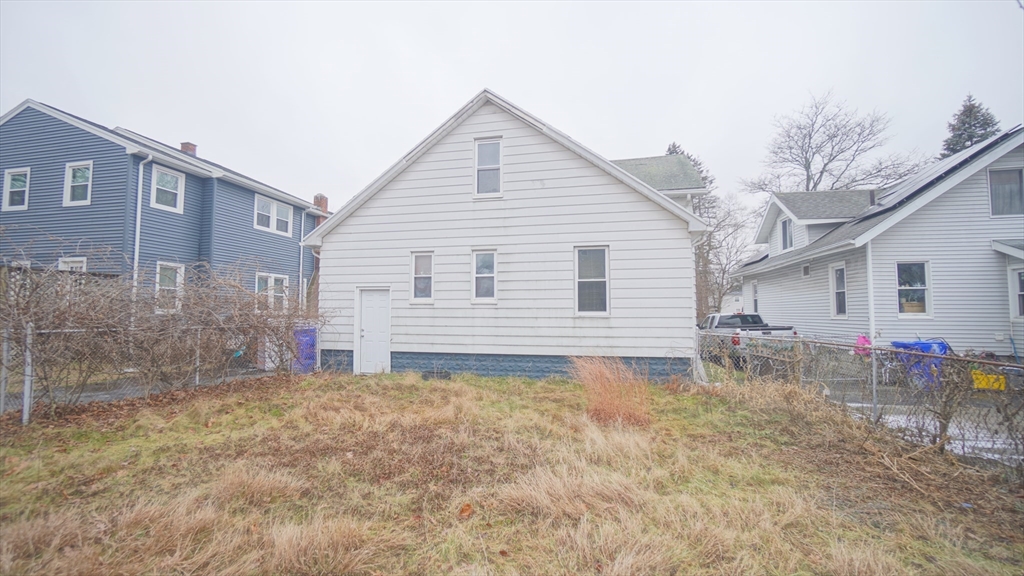 49 Upland St Property Photo 19