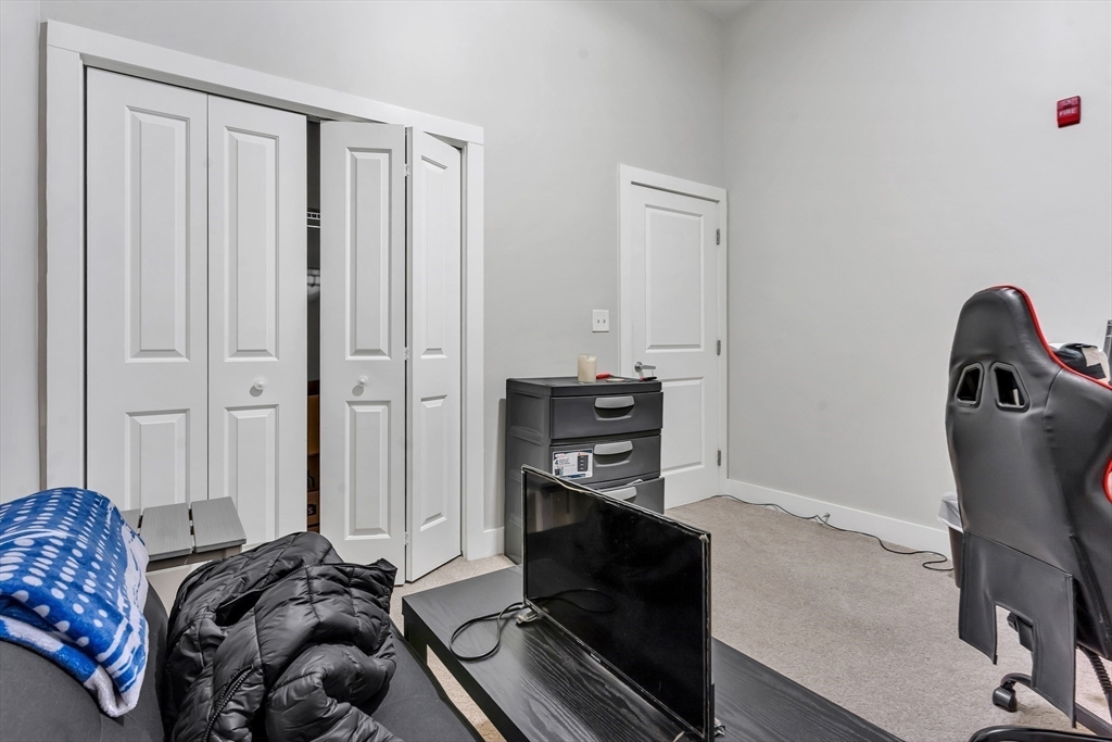 39 Webster St # 204 Property Photo 7