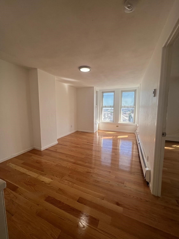 230 Lexington St # 3 Property Photo 1