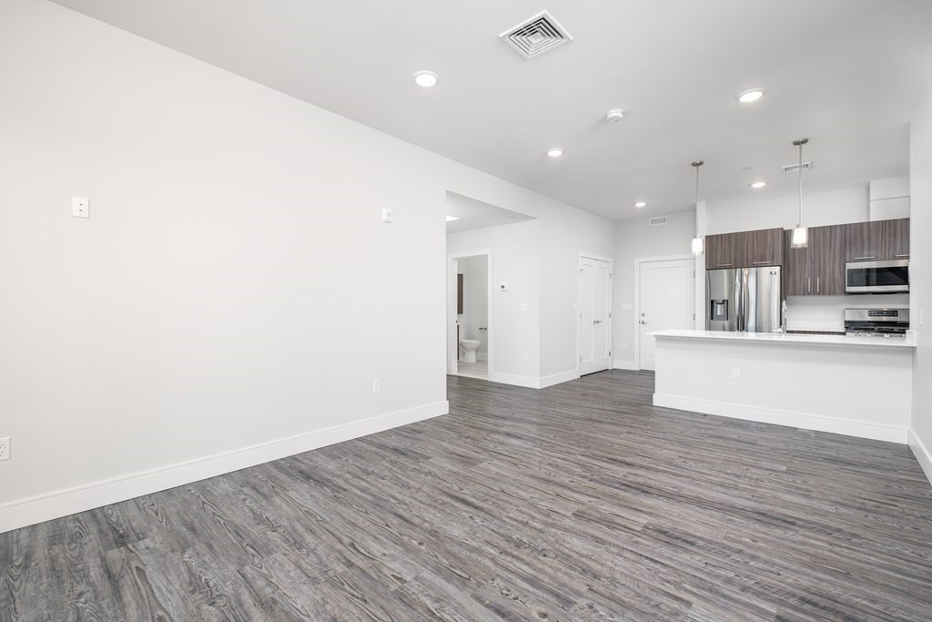16 Laurel St # 201 Property Photo 14