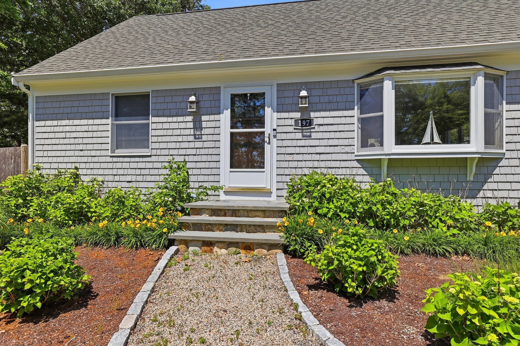 197 Monomoscoy Rd Property Photo 33